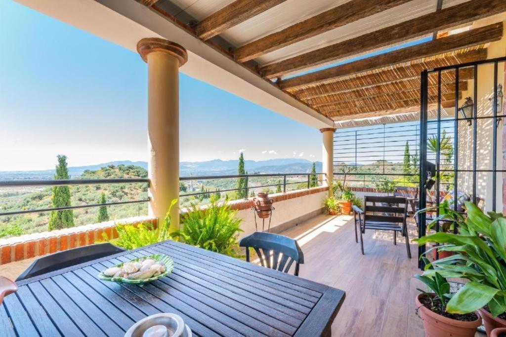 Finca Mallorquin Malaga Bagian luar foto